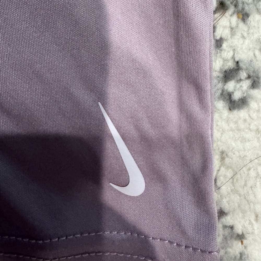 Nike Women's Purple Short Sleeve Tee - Picture 3 of 8